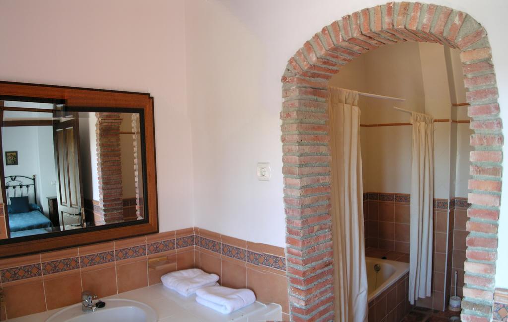 Casa Rural Pena Falcon Torrejón el Rubio Buitenkant foto