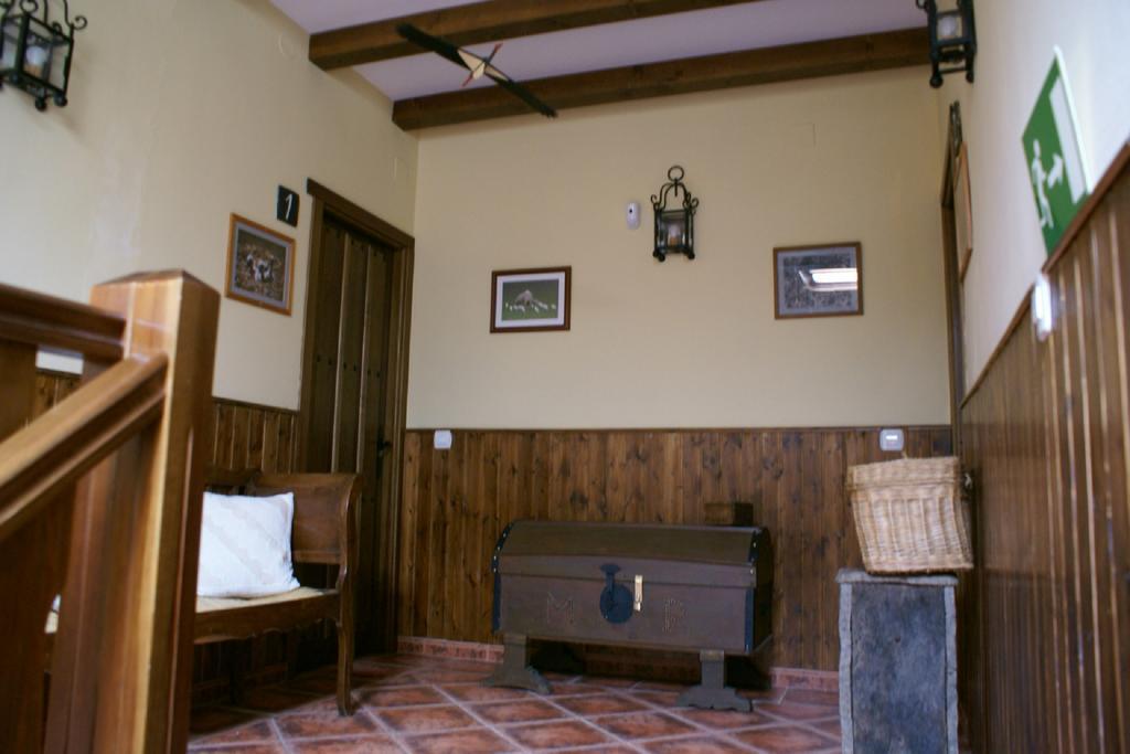 Casa Rural Pena Falcon Torrejón el Rubio Buitenkant foto