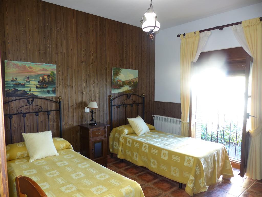 Casa Rural Pena Falcon Torrejón el Rubio Buitenkant foto