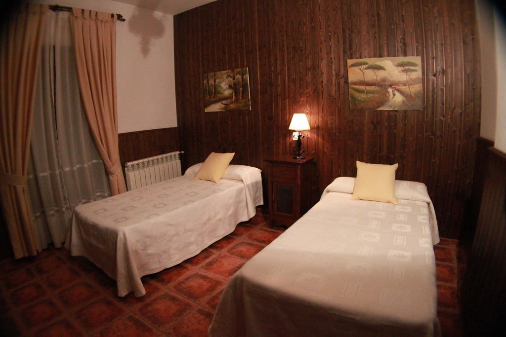 Casa Rural Pena Falcon Torrejón el Rubio Buitenkant foto